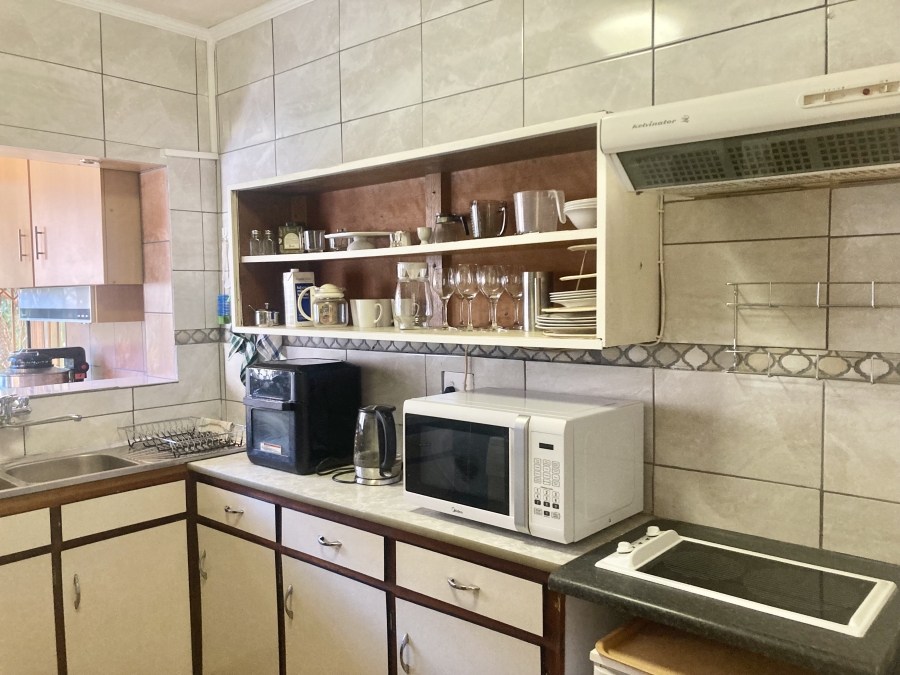 To Let 1 Bedroom Property for Rent in Rosebank Western Cape